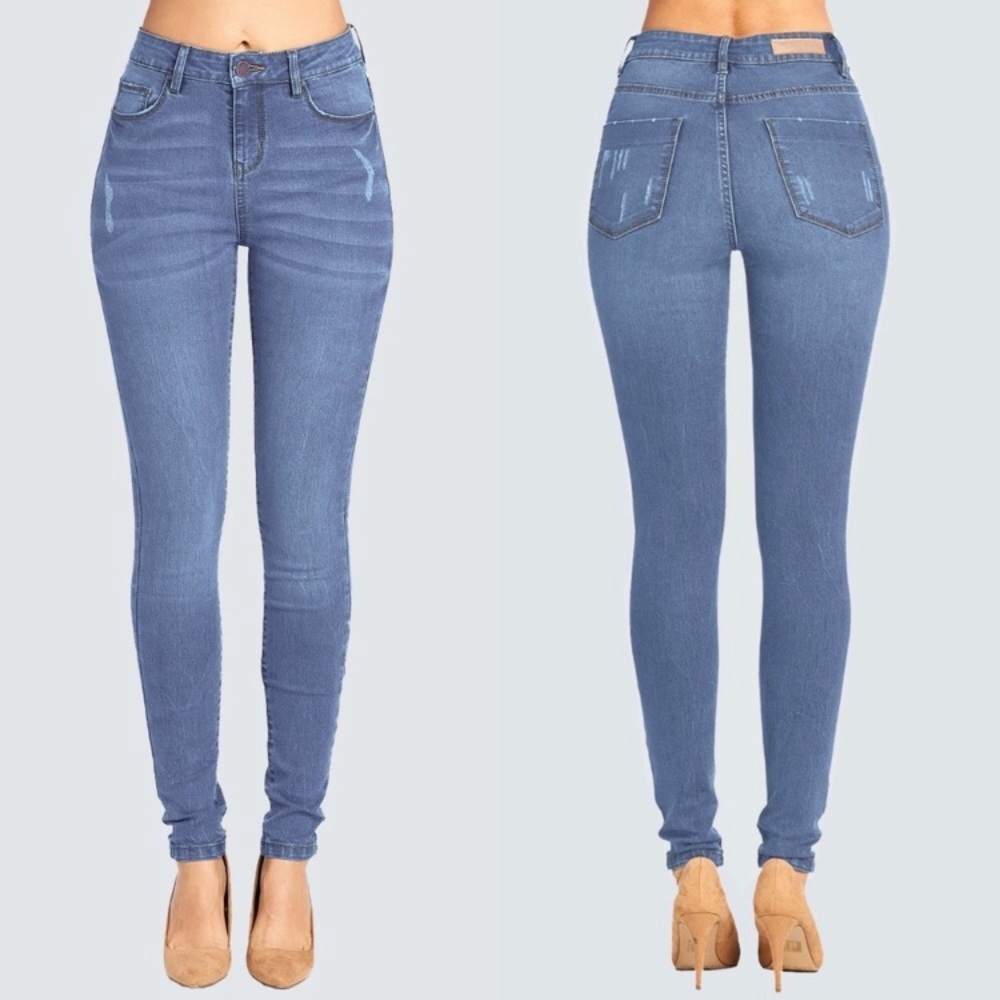 Distressed High Waisted jeans